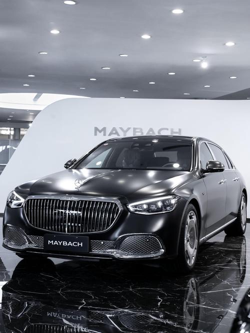 东莞215岚图汽车的售后服务让用户无忧出行，迈巴赫未来的豪华车趋势